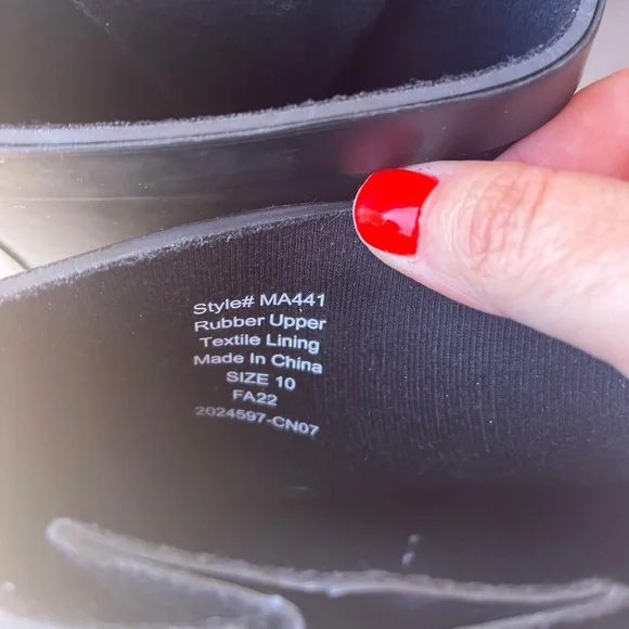 NWOT: Madewell Black Ankle Rain Boots with Side Zip - Picture 2 of 6